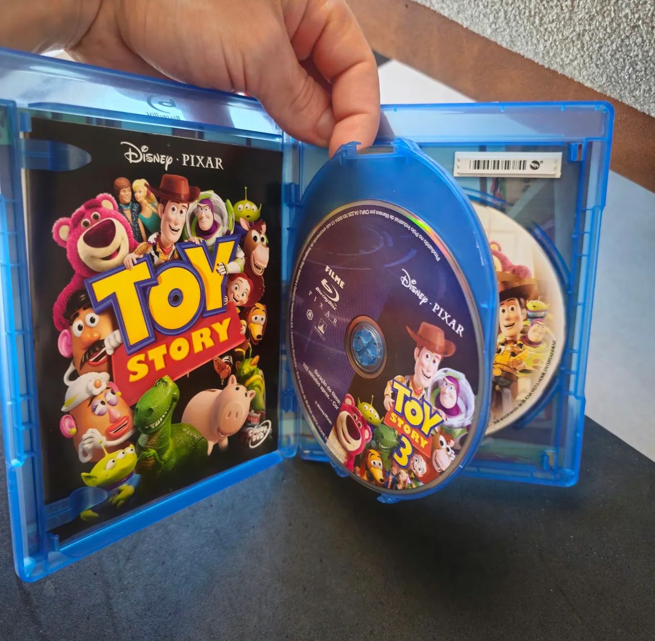 Toy Story 3 Blu-ray duplo + DVD - Foto 3
