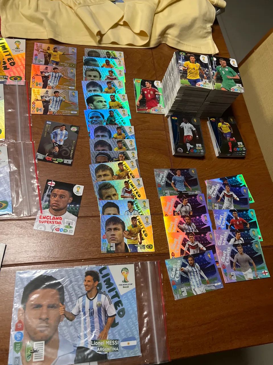 Figurinhas adrenalin xl - Foto 4