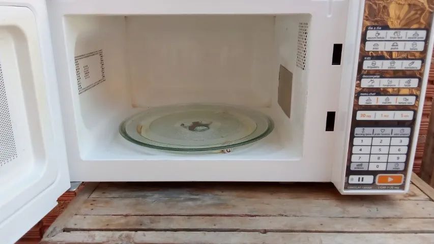 microondas espelhado novinho  - Foto 3