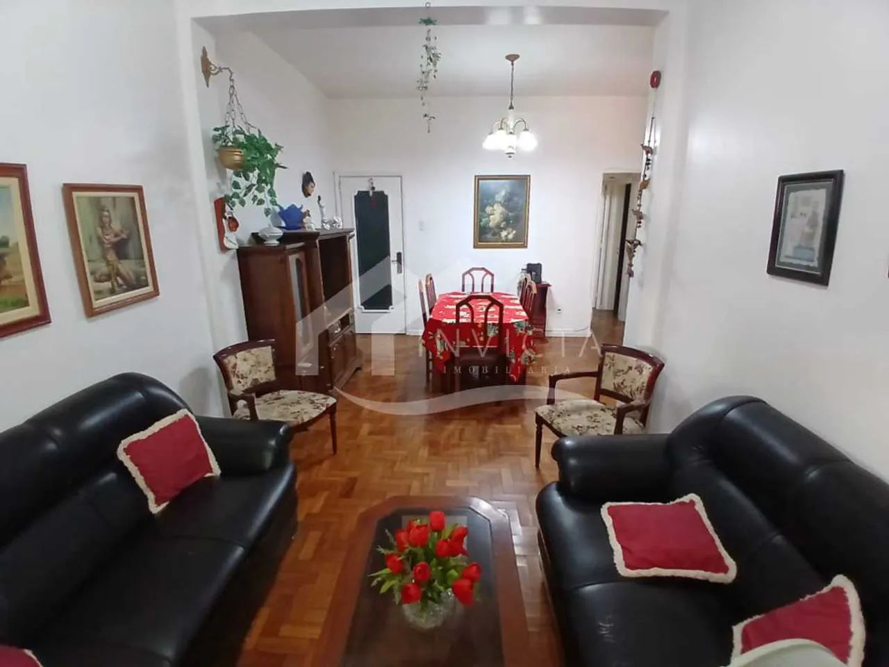 Apartamento tres quartos imperdivel no Leme.