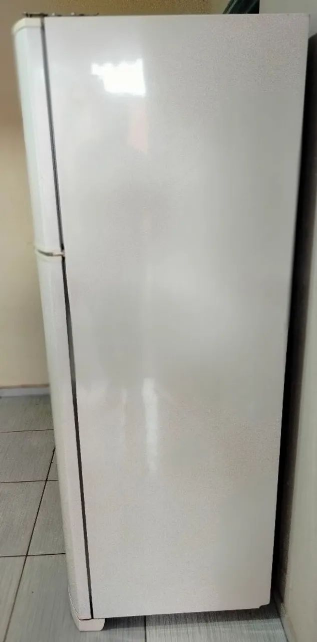 Geladeira Eletrolux Air Flow DC 45  - Foto 2