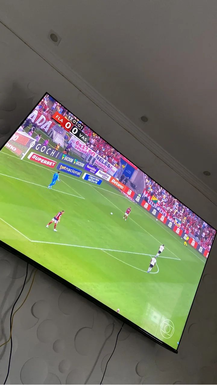 Tv marca hisense 75 polegadas 