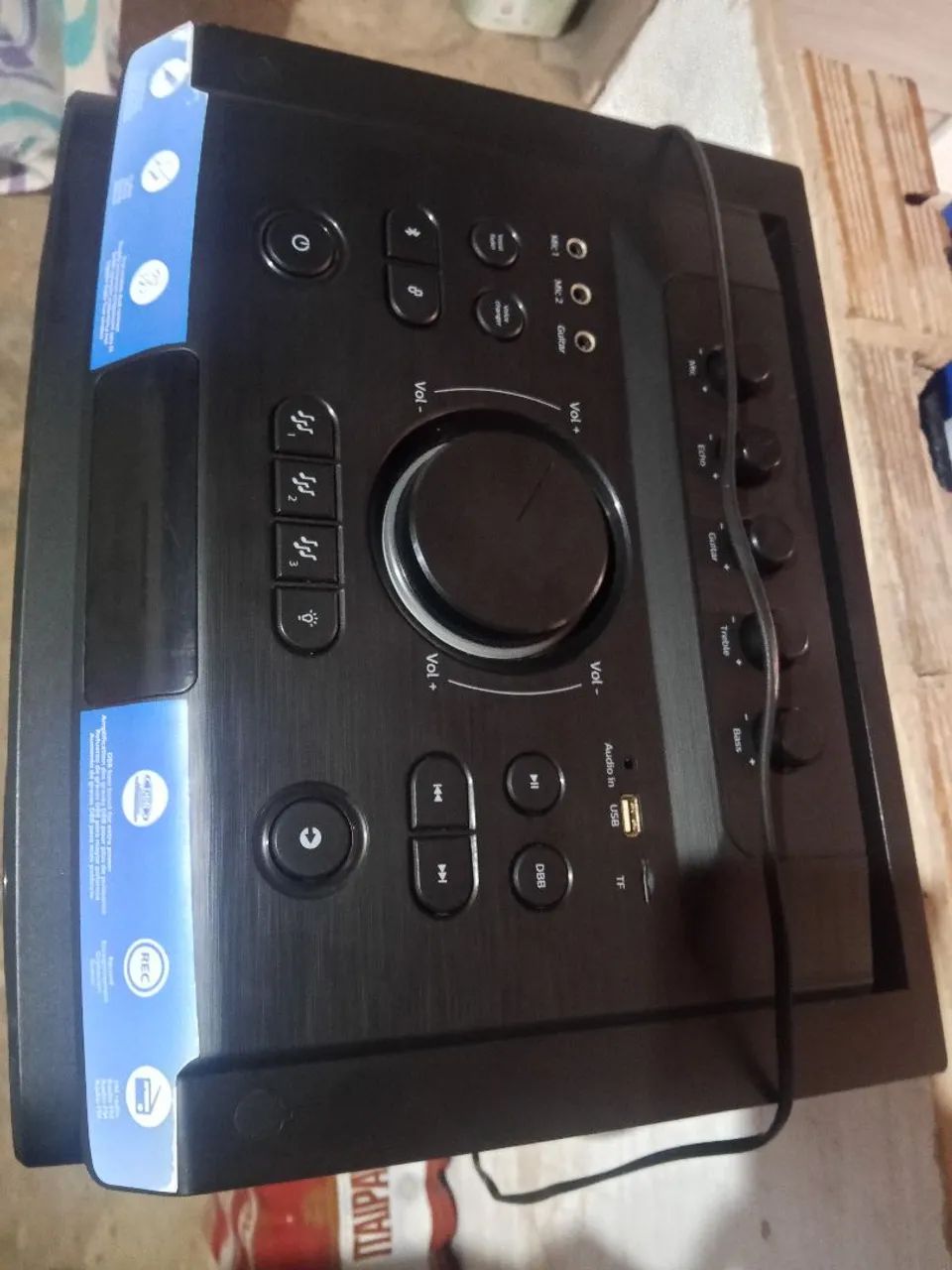 Vendo uma torre de som da marca Philips  - Foto 2