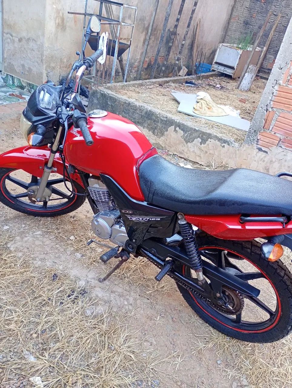 Vende-se CG 125