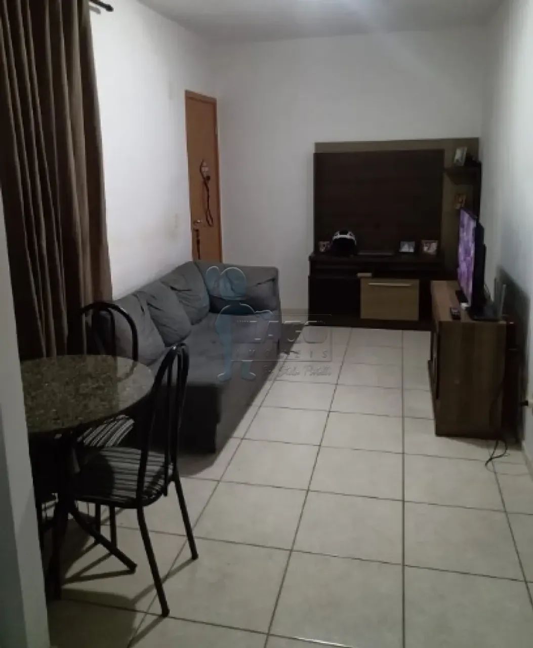 Ótimo apartamento com 2 dormitórios em condomínio com lazer - Foto 3