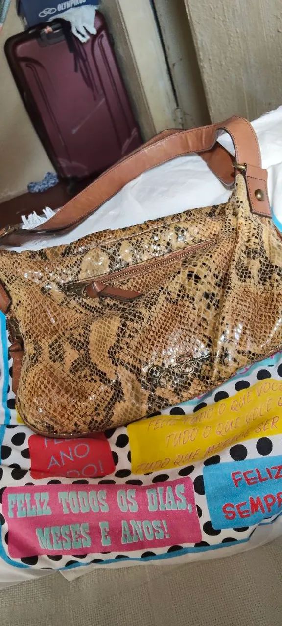 Uma Bolsa couro legítimo  - Foto 4