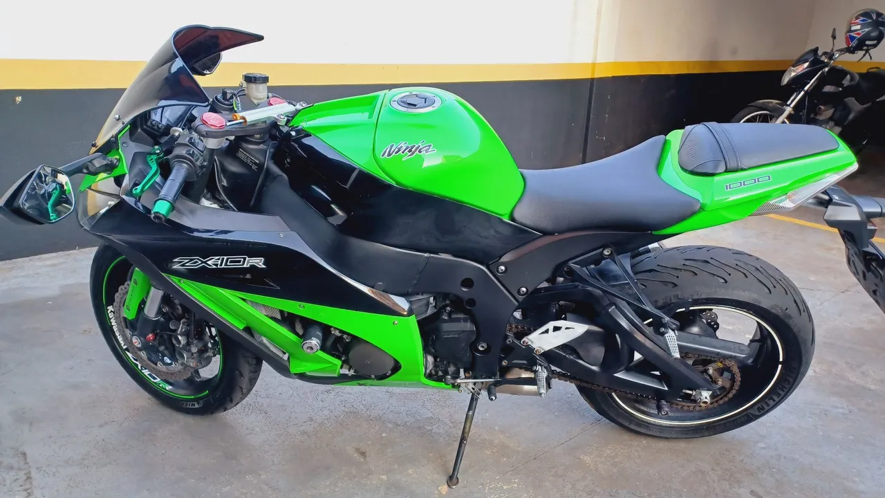 Motos Kawasaki Ninja Zx-10/ Zx-10r 1000cc em Londrina e região, PR