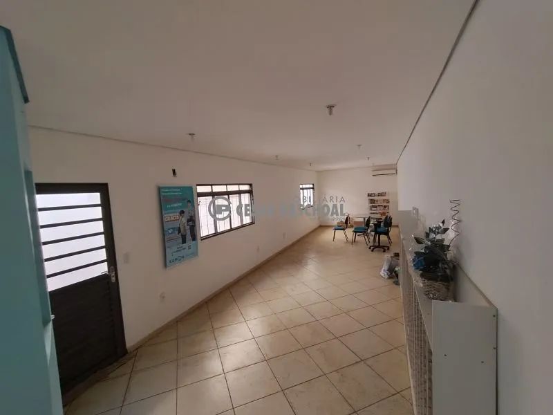 Sala Comercial Normal Monte Alegre Sala Comercial com excelente localização.. - Foto 2