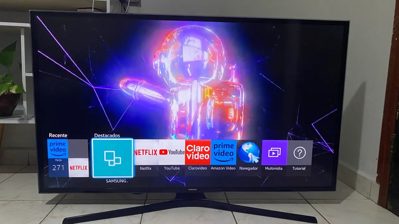 Tv smart Samsung 50 polegadas sem detalhes  - Foto 4