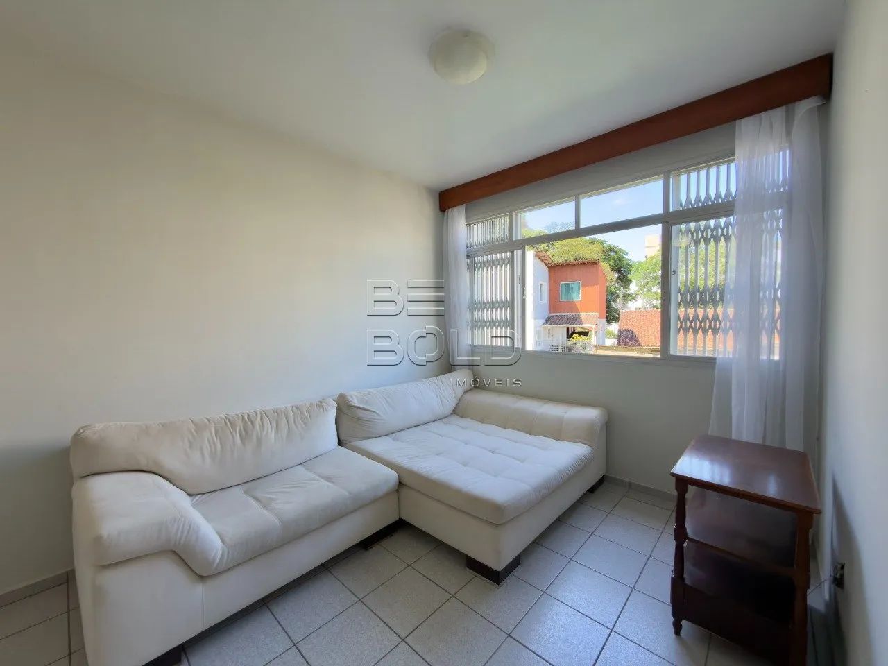 Apartamento com 2 dormitórios em Coqueiros - Foto 3