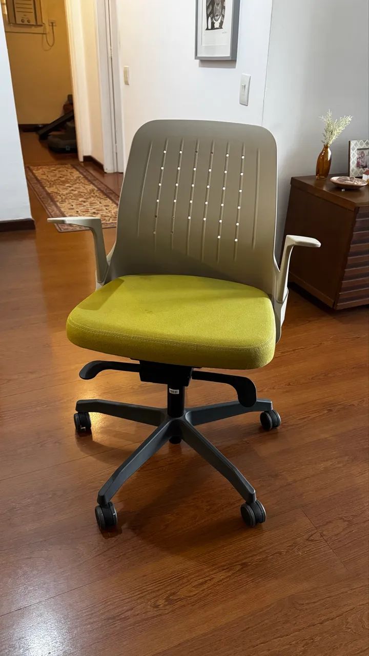 Cadeira Flexform My Chair verde e bege - Foto 3
