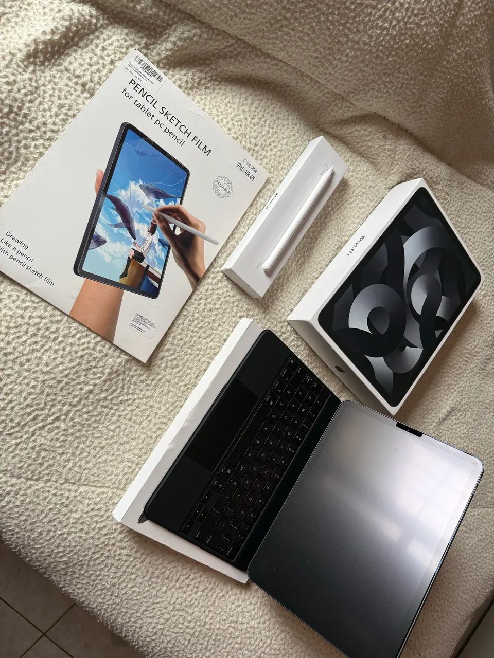 Apple iPad Air 256gb Chip M1 (Wi-Fi) + Apple Pencil + Magic Keyboard  - Foto 5