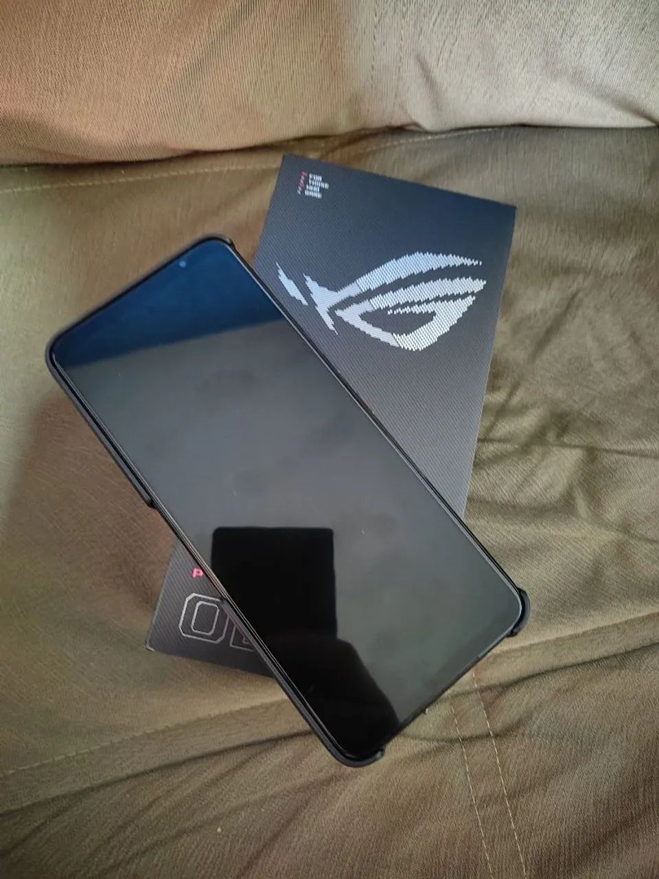 Rog phone 6 12/256 com aeroactive cooler - Foto 3