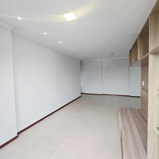 Apto, 100m², 3/4, 2 vgs, no Ed. Porto do Sol    - Foto 2