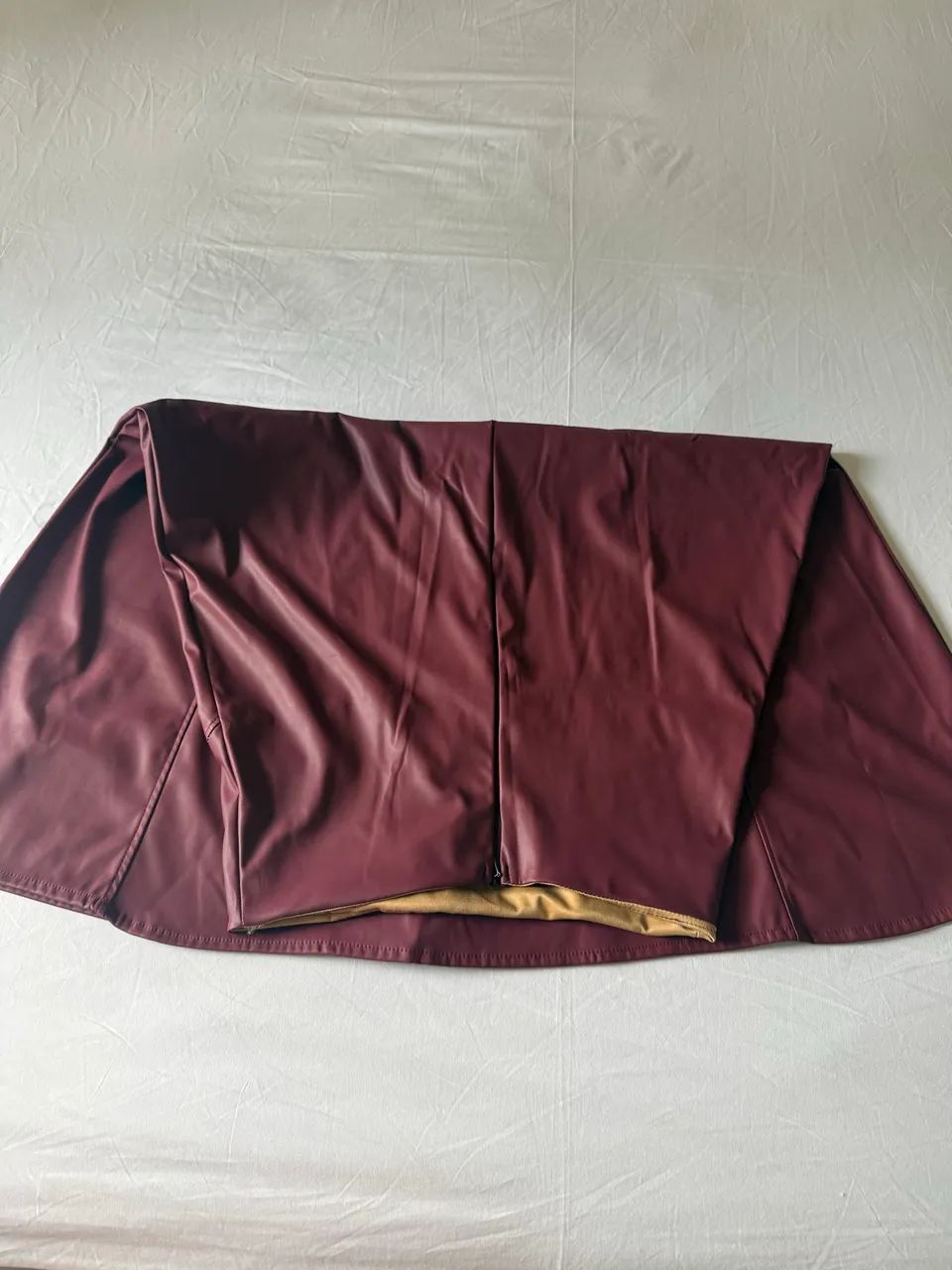 Saia em couro fake godê marsala - Foto 2