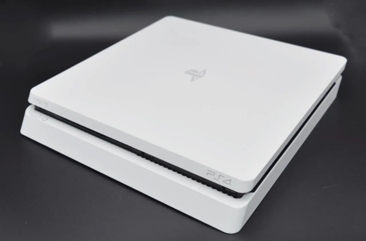 PS4