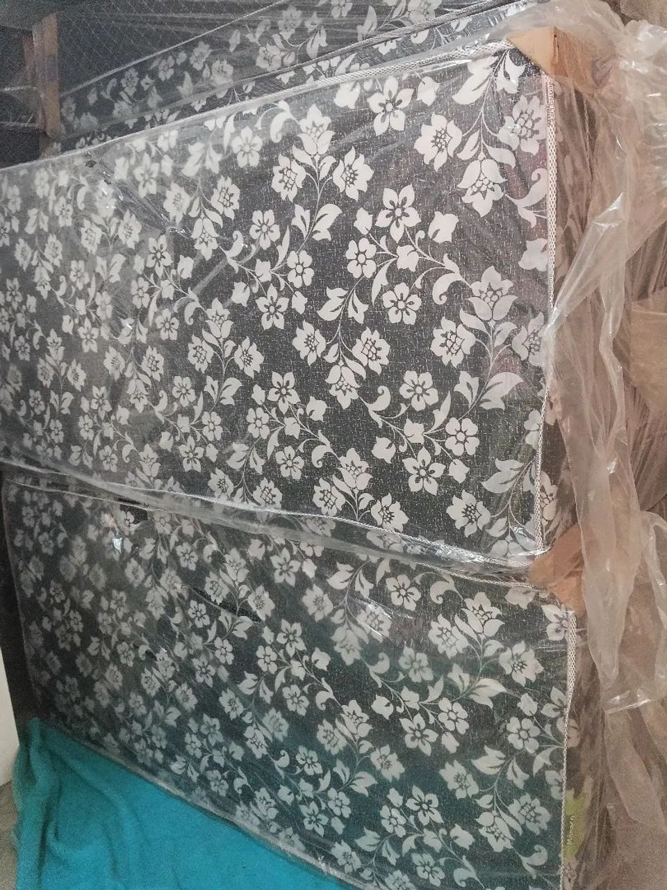 Vendo cama box casal e solteiro novas om ótimos preços e qualidade - Foto 4