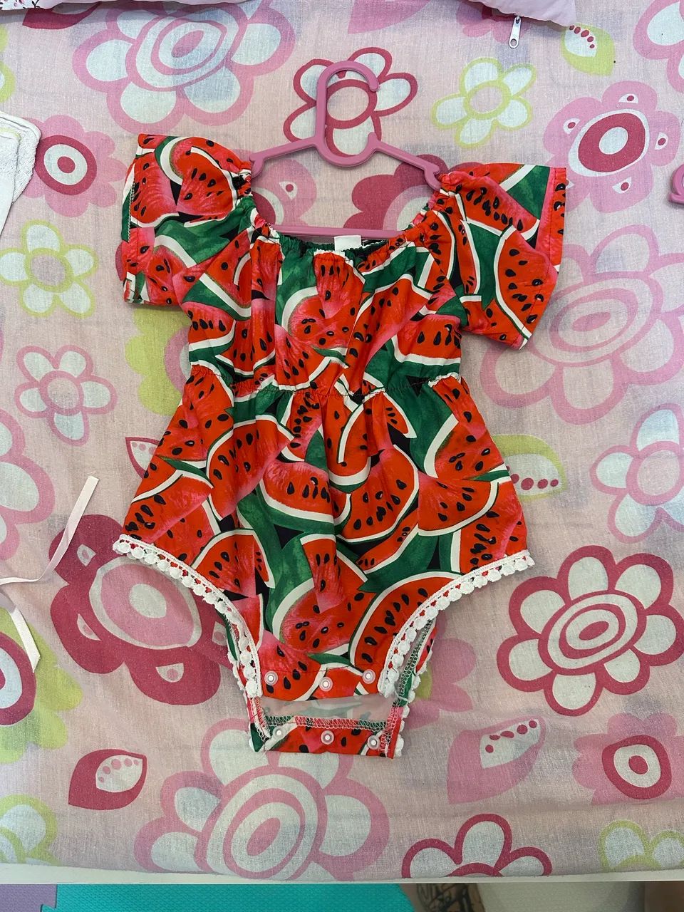 Macacão de Melancia TAM M/G  - Foto 2