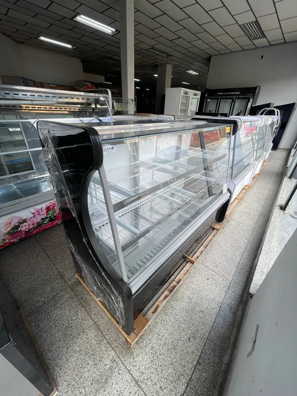 Vitrine Classic 1.50m - Novo!