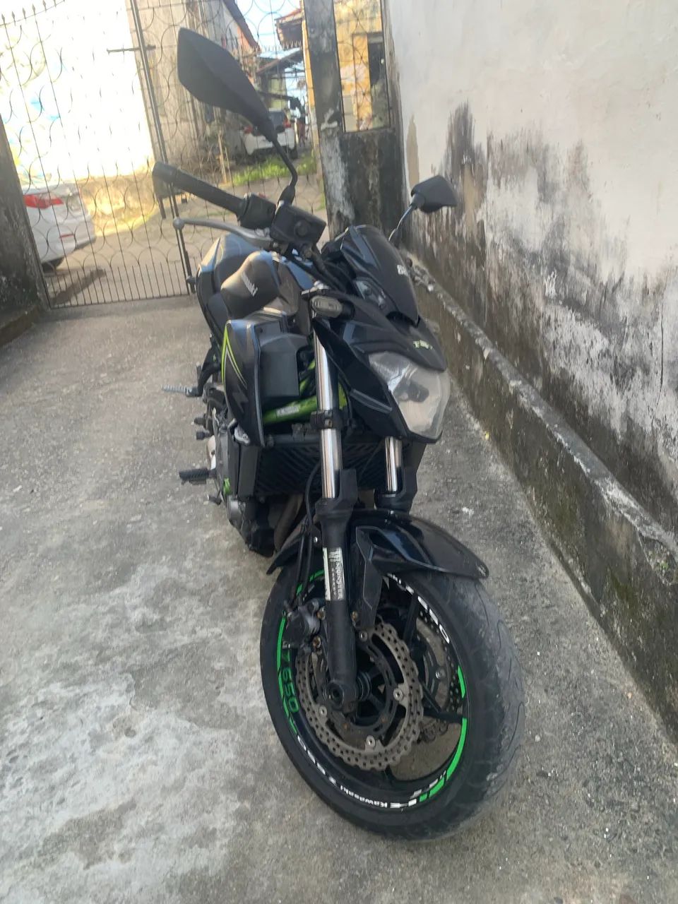 Z650 -Kawasaki  - Foto 3
