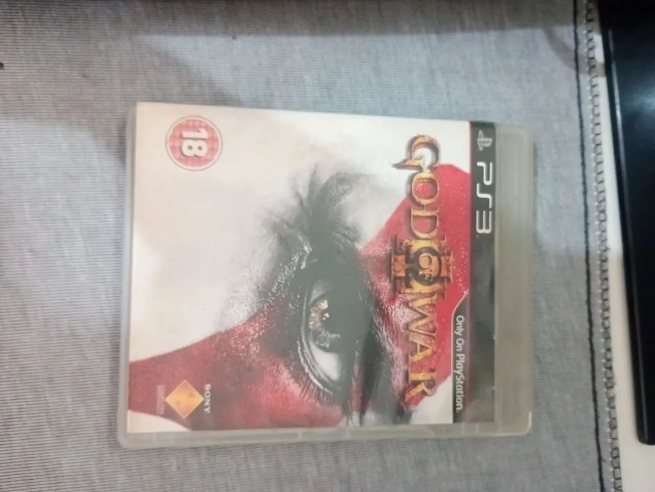 Playstation 3 com 3 controles e dois jogos  - Foto 3