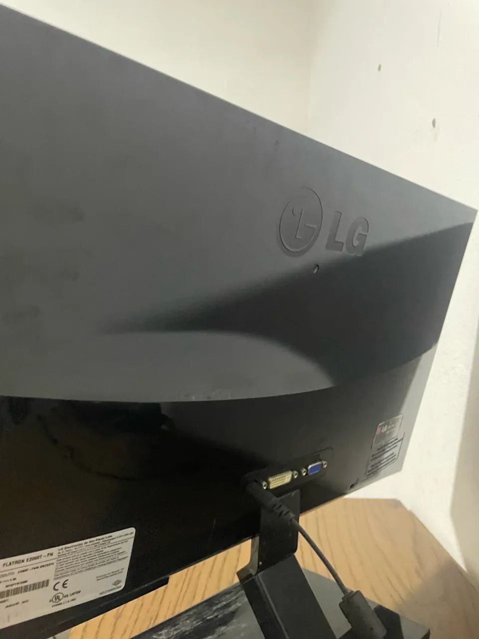 Monitor semi novo  - Foto 5