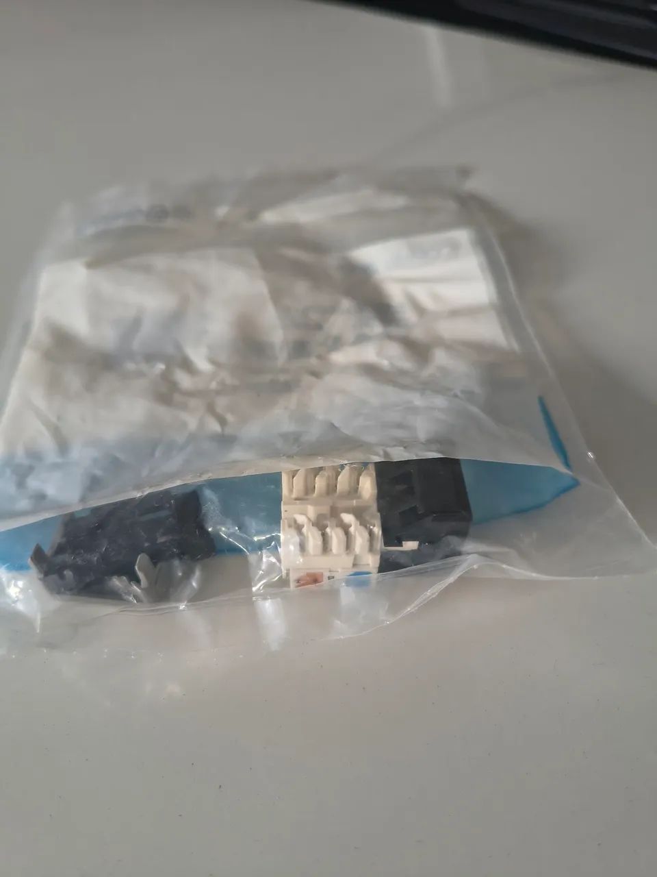 Keystone CAT6 COMMSCOPE HAPPY outlet  - Foto 3