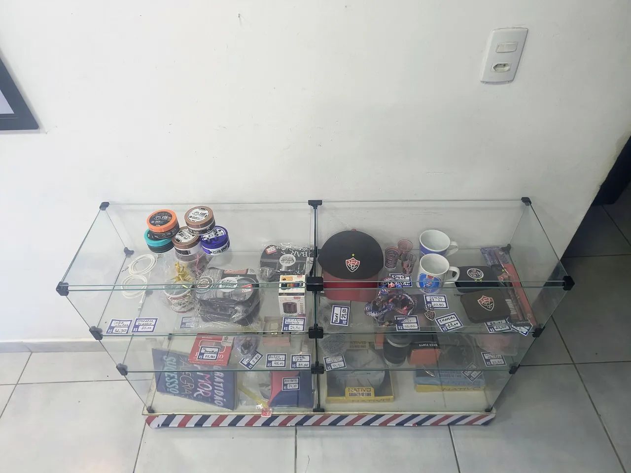 BALCÃO VITRINE  - Foto 5