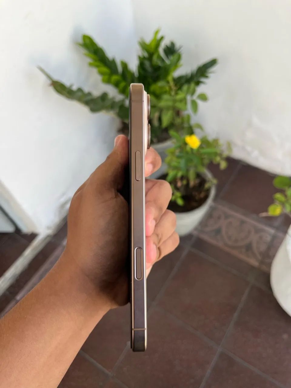iPhone 16 Pro Max 256GB - Impecável - Foto 2