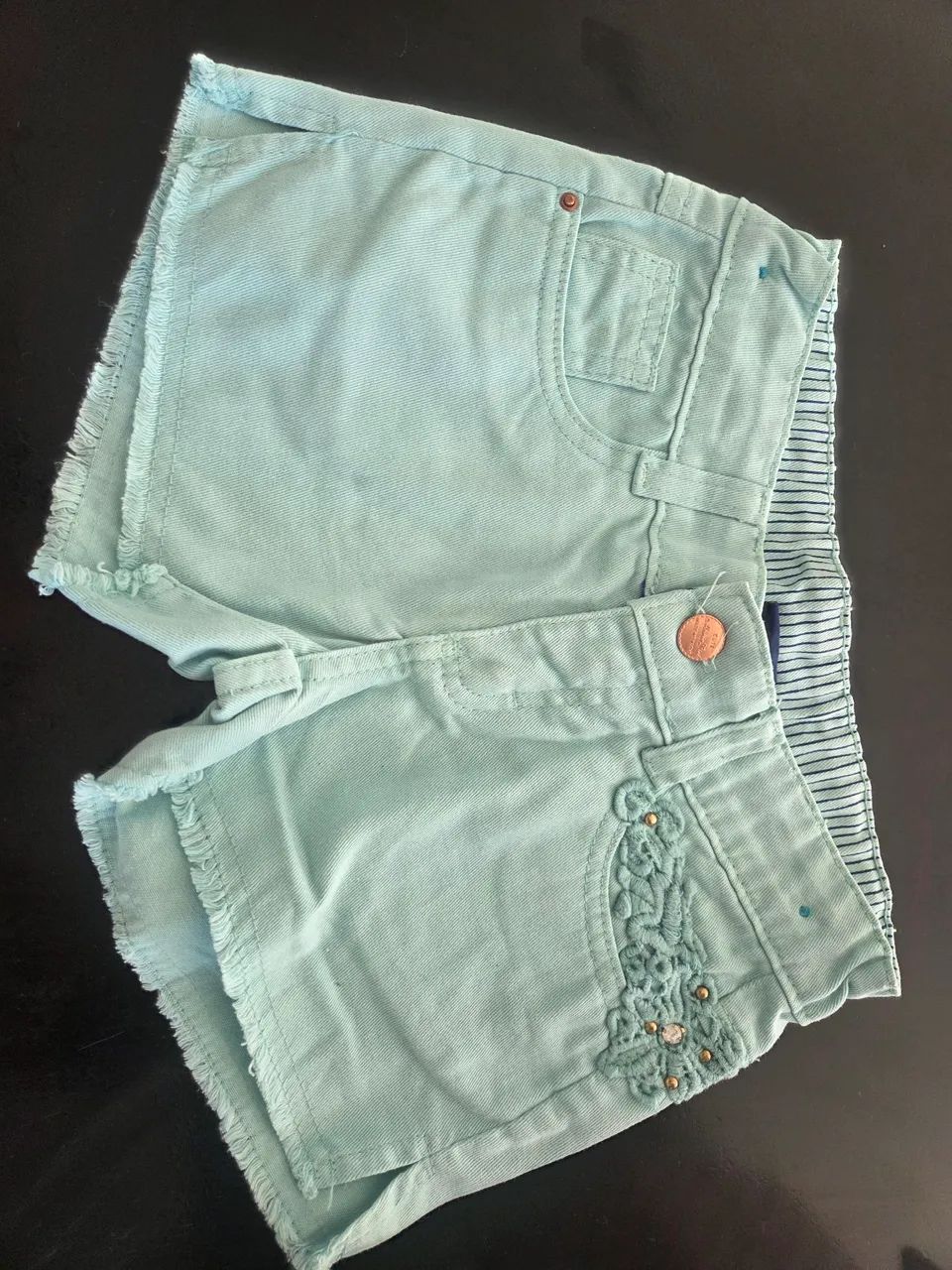 Short verde menina