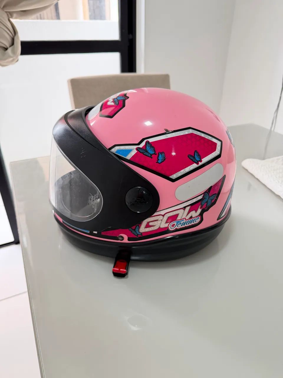Capacete Gow feminino 