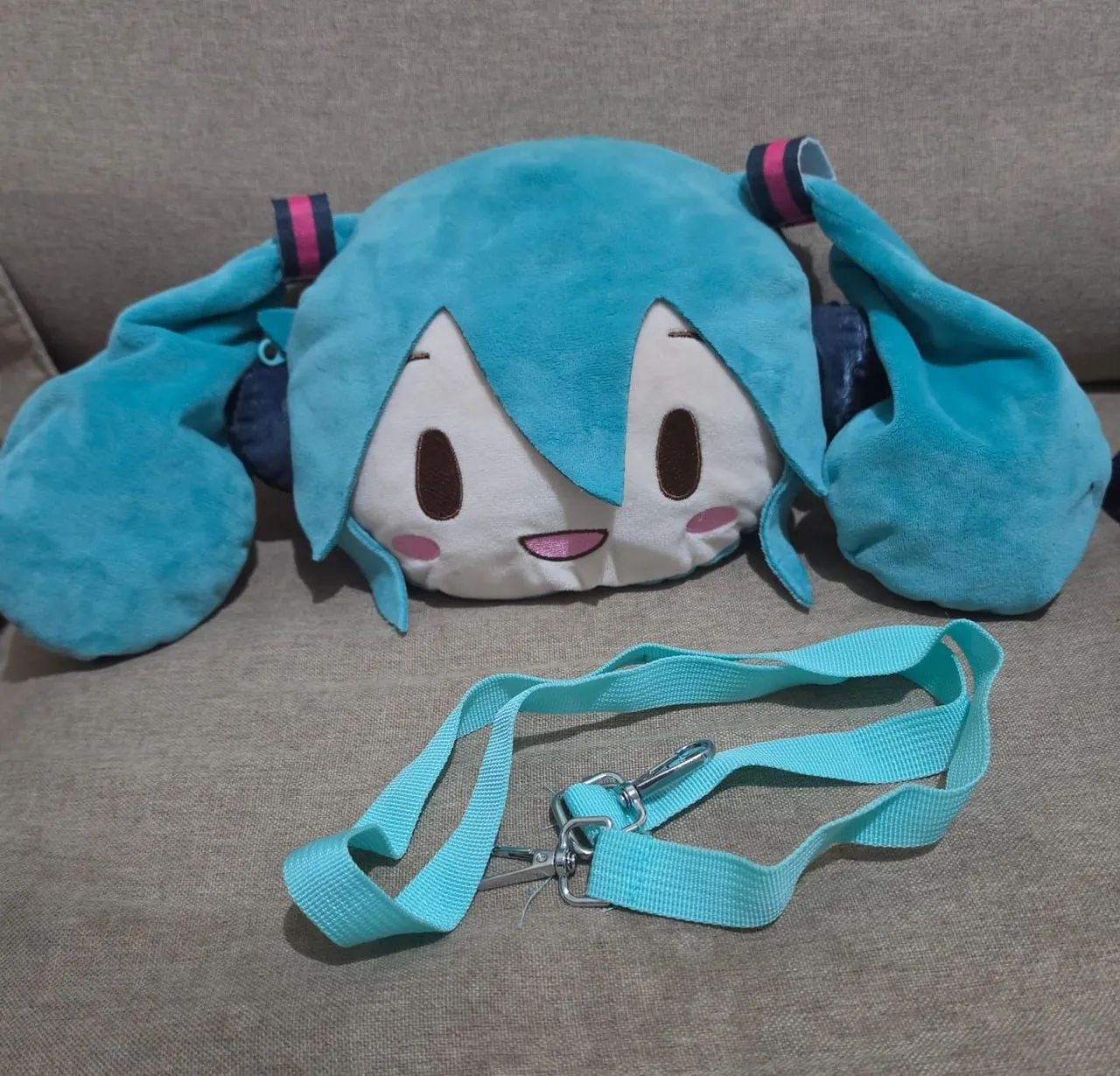 Bolsa pelúcia hatsune miku