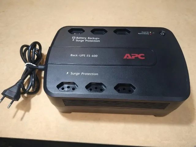 Nobreak APC Back-UPS 600VA - Testado e Funcionando (Sem Bateria)