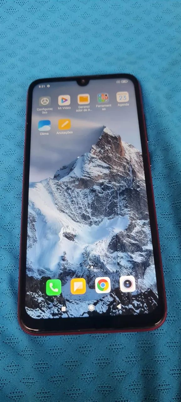 Um celular note 7 pro 64GB 