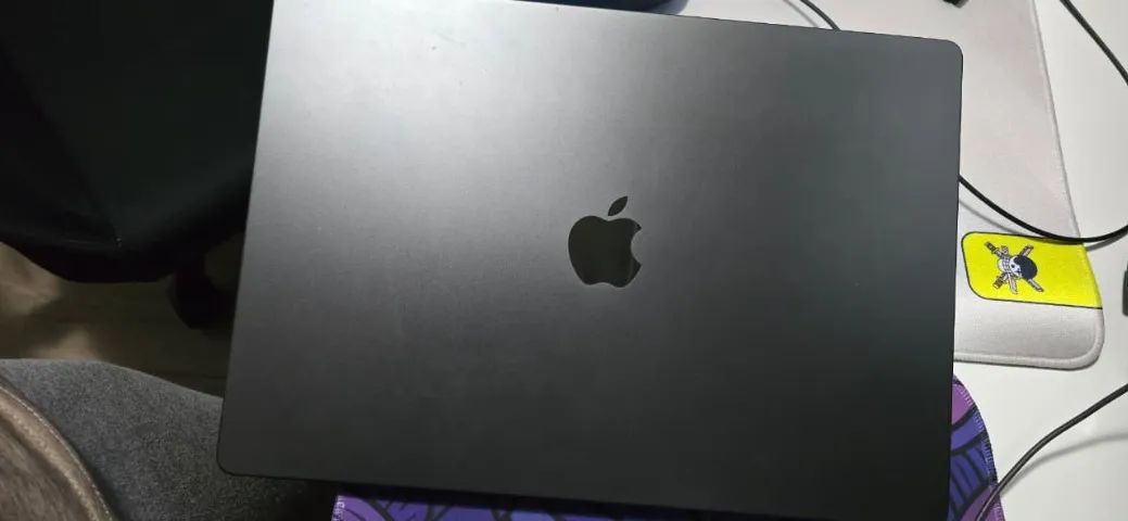 MacBook Pro 16'' M4 Max 36GB RAM 1TB SSD + Caixa Original + Bateria 100% - Foto 2