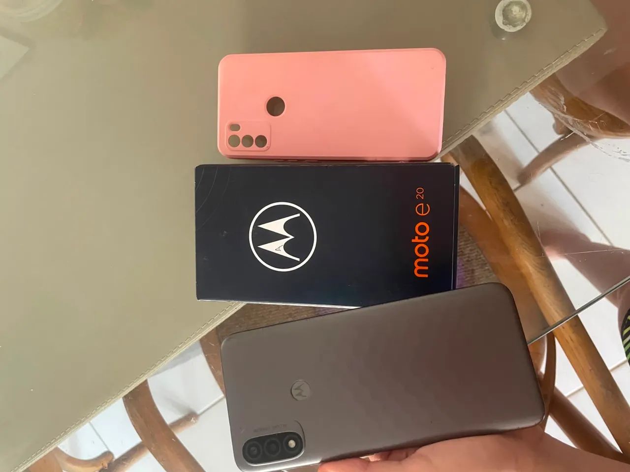 vende-se celular moto e20 - Foto 2