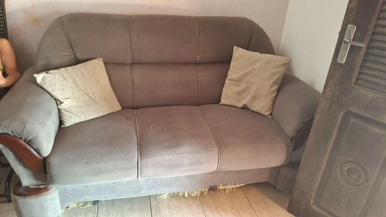 Sofá 3 lugares 