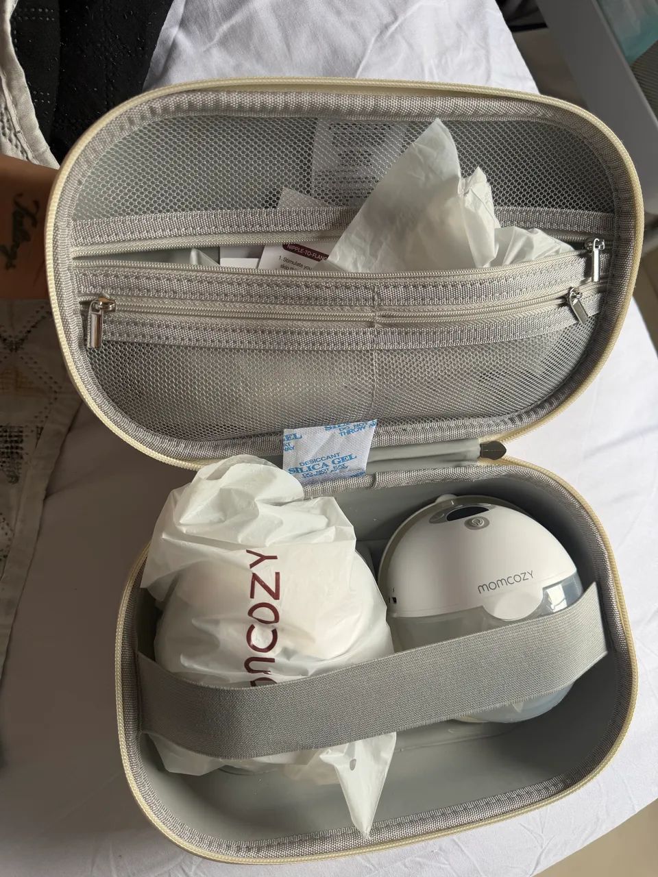 Momcozy semi nova  - Foto 4