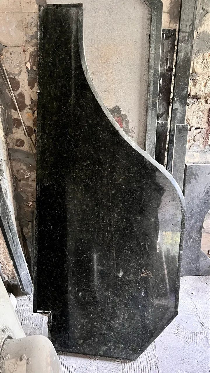 Mesa de apoio granito preto