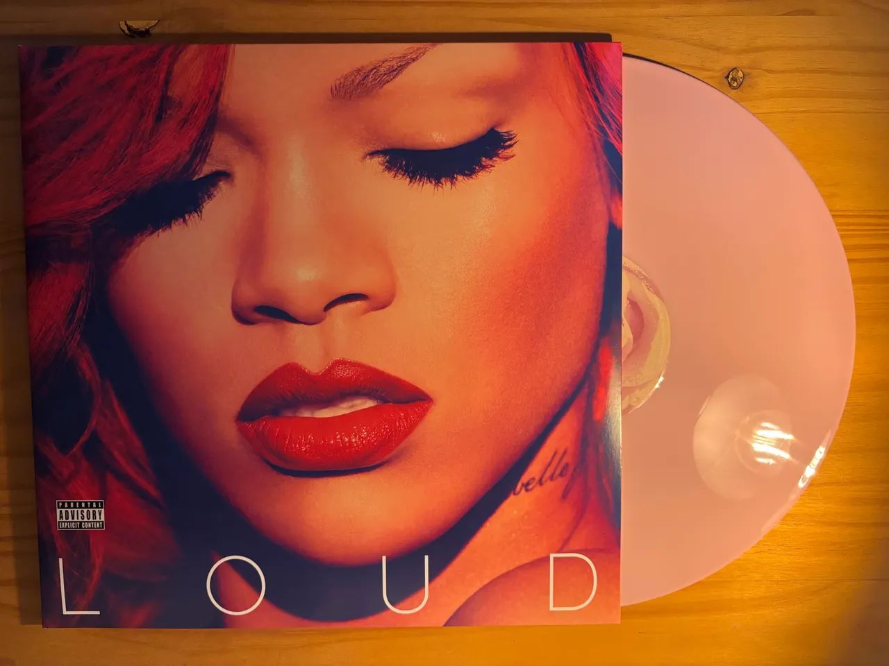 RESERVADO Disco de Vinil LP Rihanna - Loud 