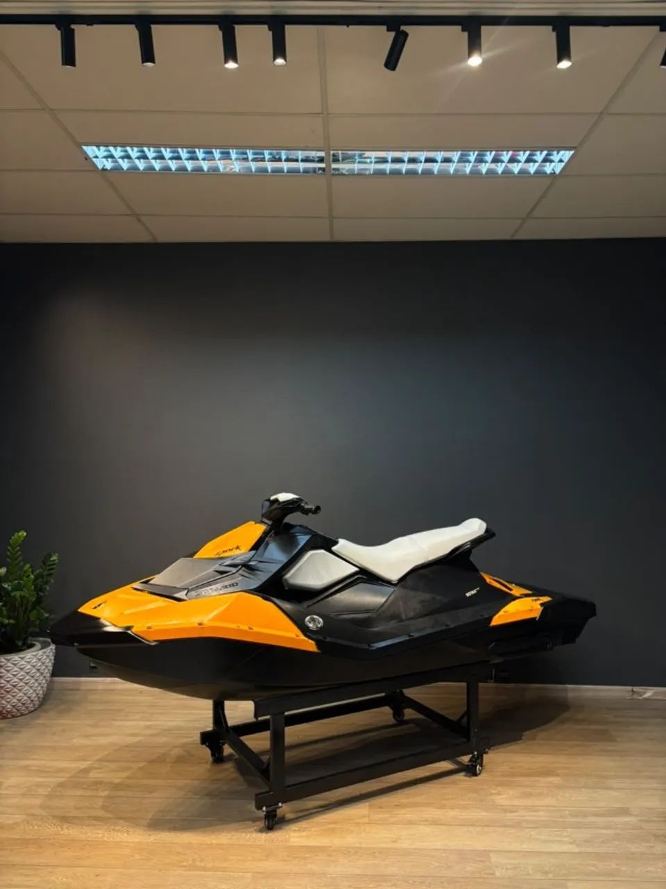 SEADOO SPARK 90HP 2014 - apenas 196h