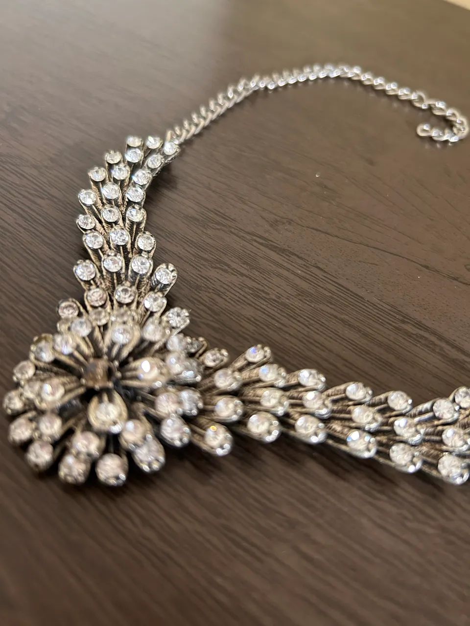Colar Festa Elegante com Strass (Semi-novo) - Foto 5
