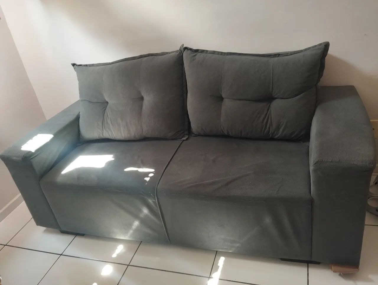 Jogo de sofá dis e três lugares 