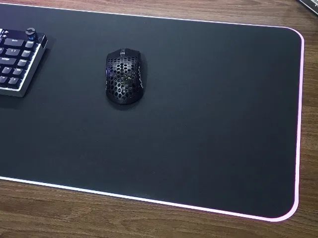 Mousepad Razer Strider Chroma XXL RGB 900mm x 370mm - Periféricos