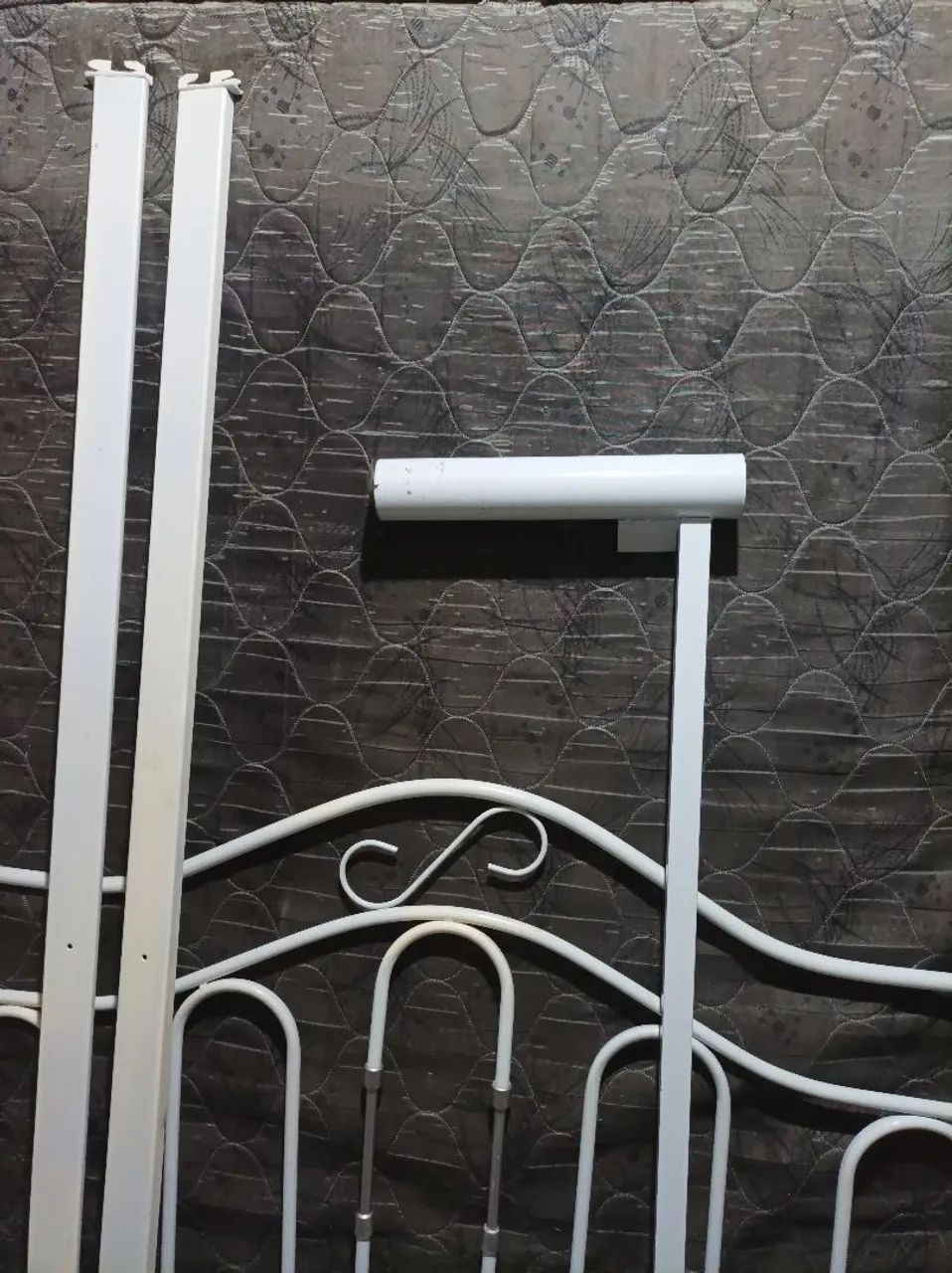 Cama sal com colchão 