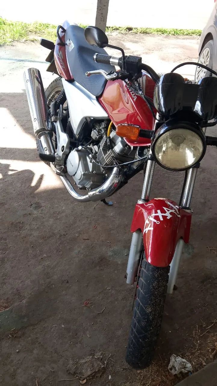 Sem multa , só documento atrasado.moto tá filé.so pegar e andar,ou troca em carro . - Foto 4