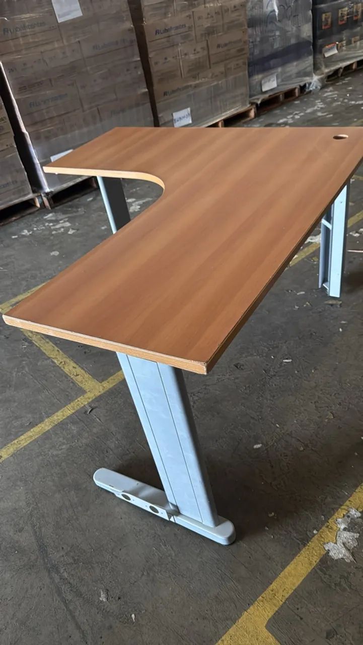 Mesa de escritório 