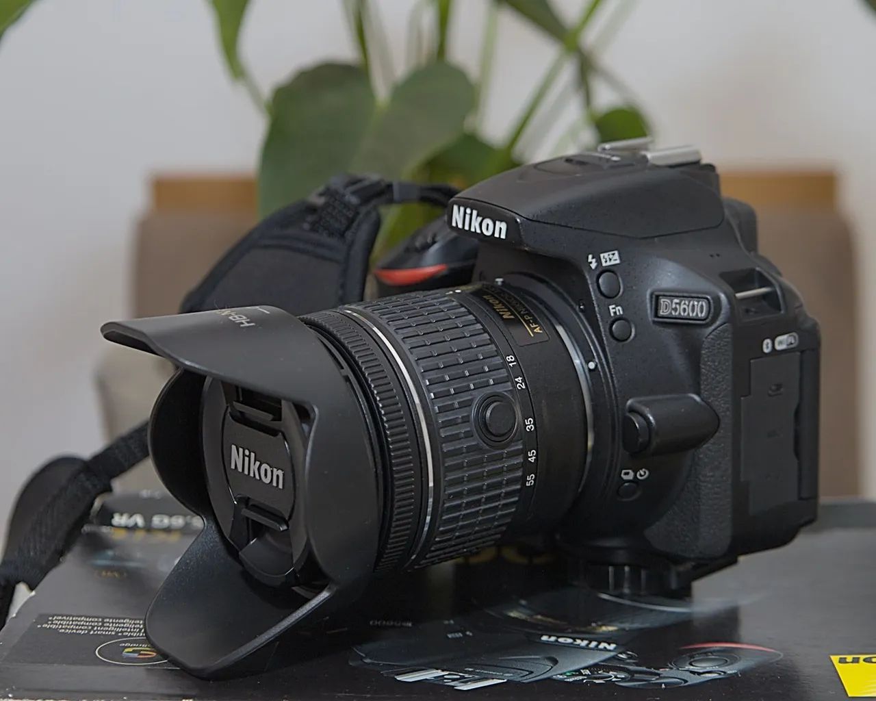 CAMERA NIKON D5600 - Foto 2