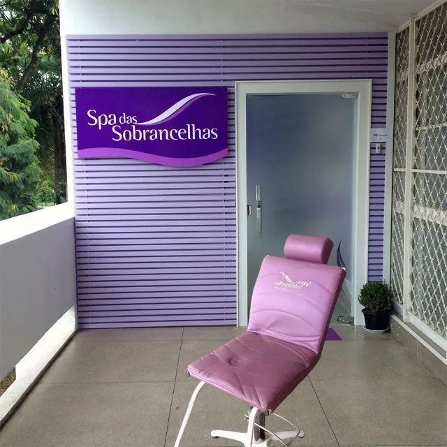 Cadeira Couro Estética e Beleza Spa das Sobrancelhas com pistão  - Foto 3