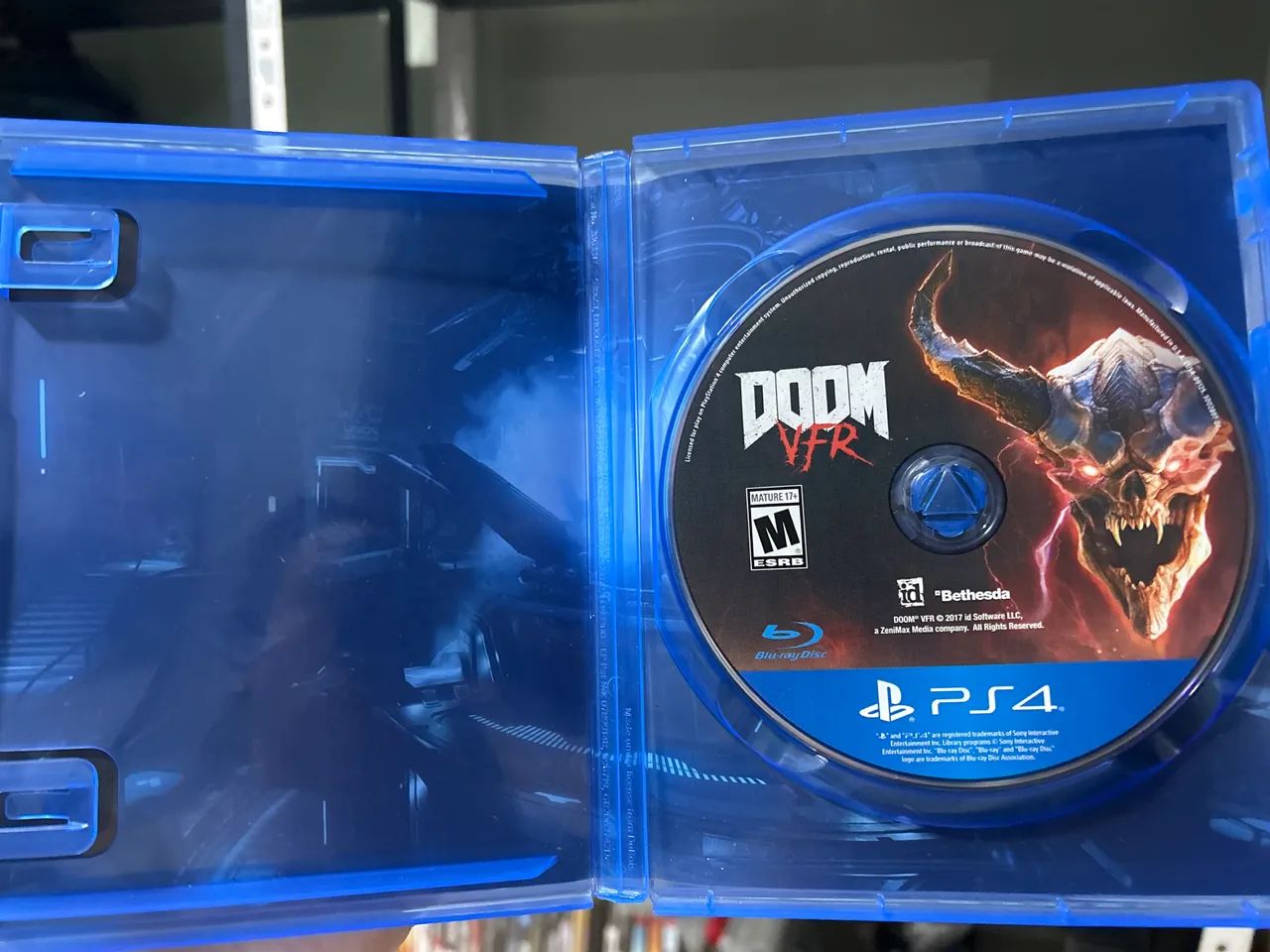Doom VRF PS4 PlayStation Vr  - Foto 3